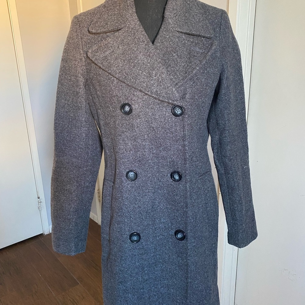 Coat - Picture 2 of 4